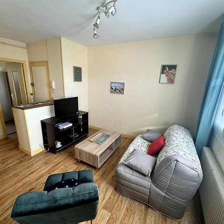Appartement Proche De L'Hyper-Centre Avec Garage Caen Esterno foto