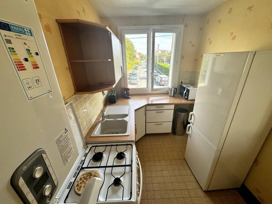 Appartement Proche De L'Hyper-Centre Avec Garage Caen Esterno foto